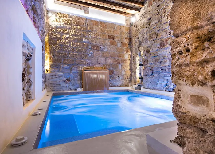 Porta Di Castro &Pool
